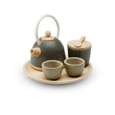 PLAN TOYS CLASSIC TEA SET