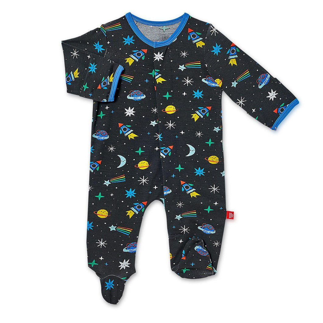 space chase modal magnetic footie Magnetic Me