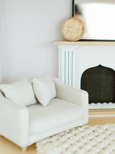 Dollhouse Adelaide Scoop Arm Accent Chair | Pearl White