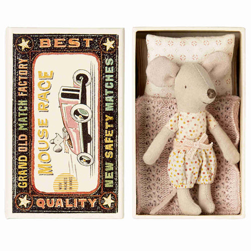 Little Sister mouse in Matchbox