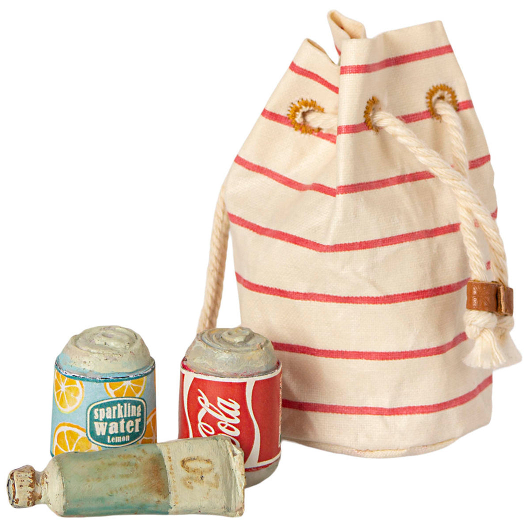 BAG WITH BEACH ESSENTIALS, MOUSE
